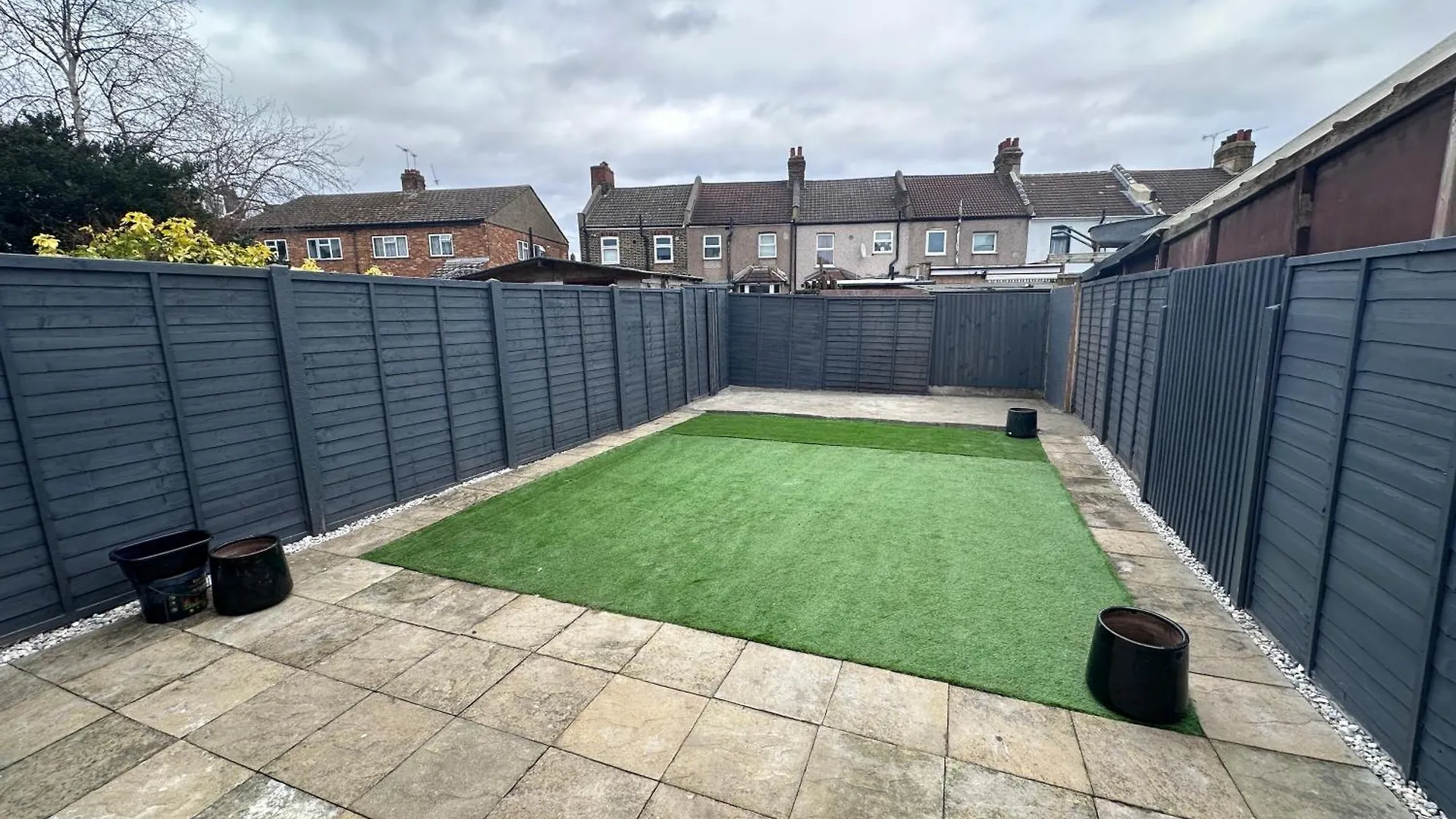 Holiday home Beautiful House Sleeps 10 Guests, London, Near Eastbrook Film Studios, Great Value For Families And Groups Dagenham