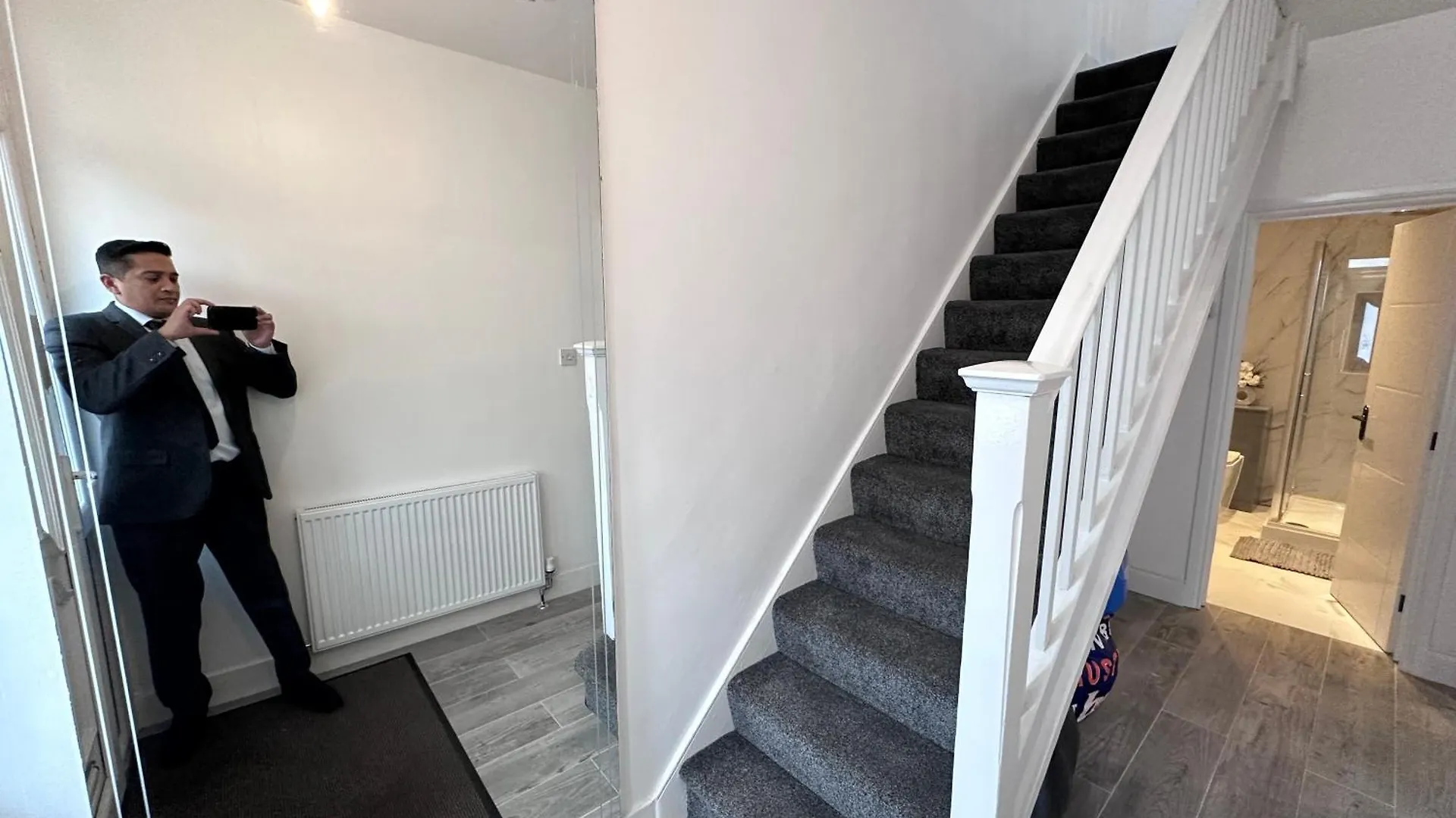 Holiday home Beautiful House Sleeps 10 Guests, London, Near Eastbrook Film Studios, Great Value For Families And Groups Dagenham