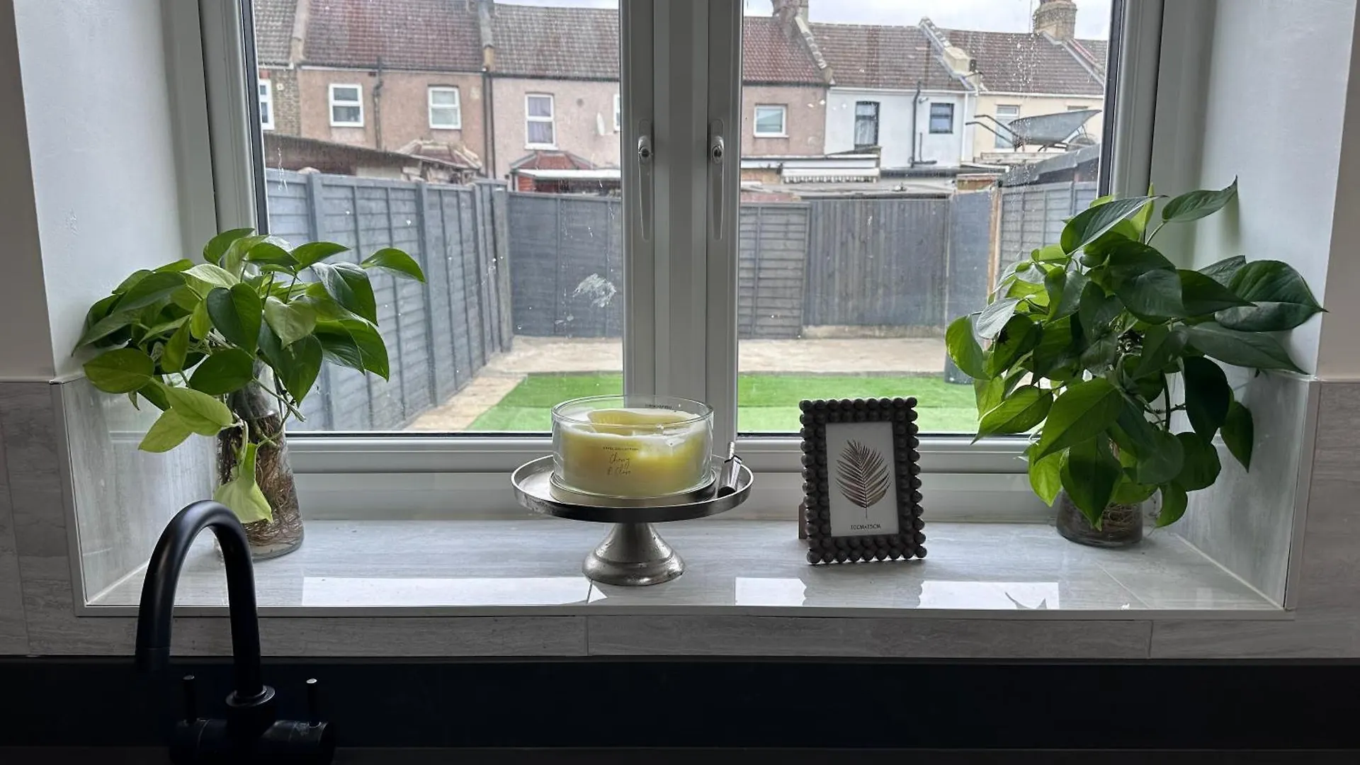 Holiday home Beautiful House Sleeps 10 Guests, London, Near Eastbrook Film Studios, Great Value For Families And Groups Dagenham