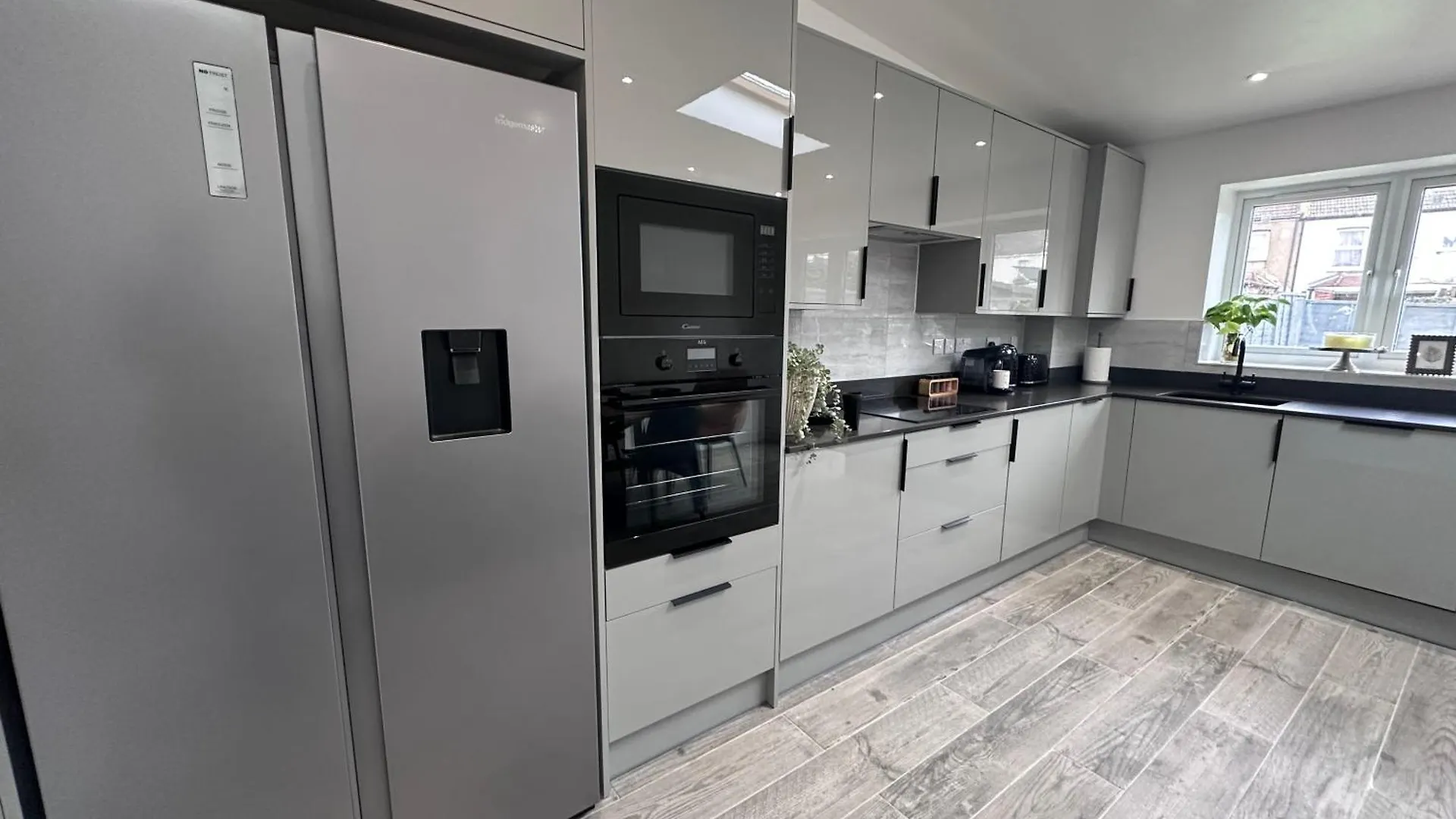 Holiday home Beautiful House Sleeps 10 Guests, London, Near Eastbrook Film Studios, Great Value For Families And Groups Dagenham United Kingdom