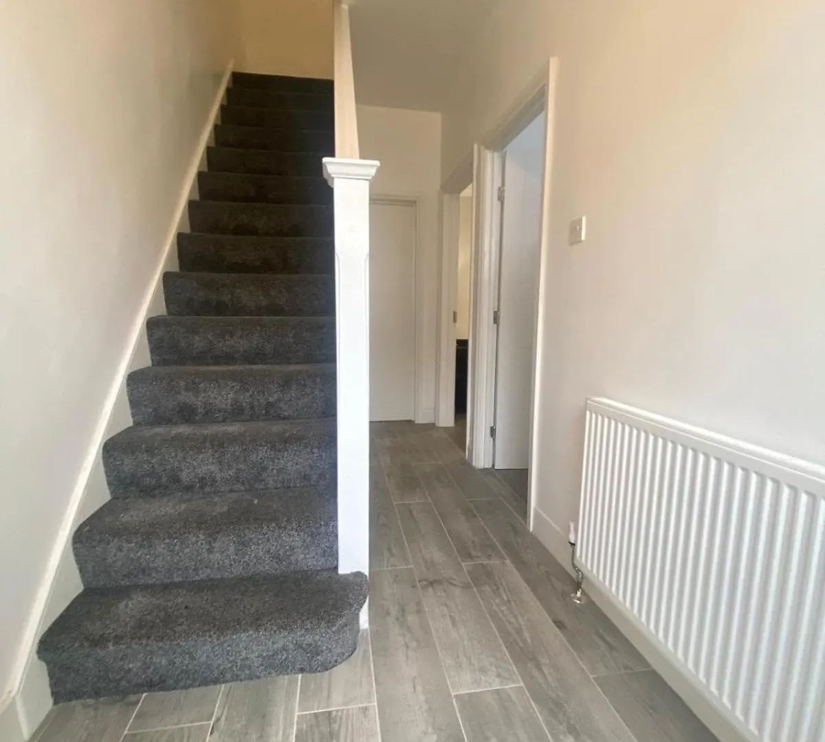 Beautiful House Sleeps 10 Guests, London, Near Eastbrook Film Studios, Great Value For Families And Groups Dagenham 0*,